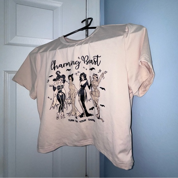 Women’s Halloween Shirt - Picture 6 of 10